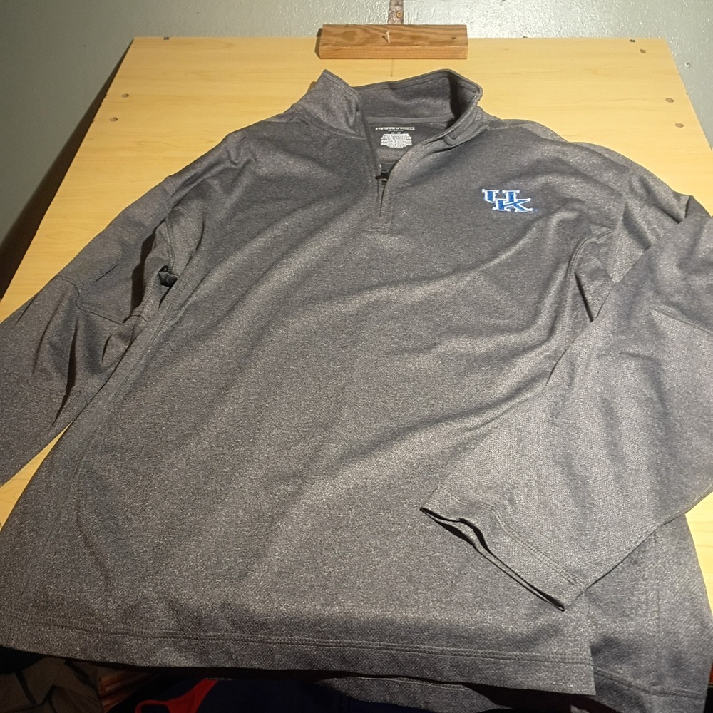Majestic Quarter Zip Pullover, Mens XL 46/48 Gray Kentucky Wildcats NCAA UK Logo